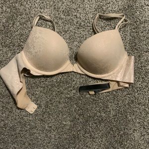 Victoria’s Secret Push Up Bra